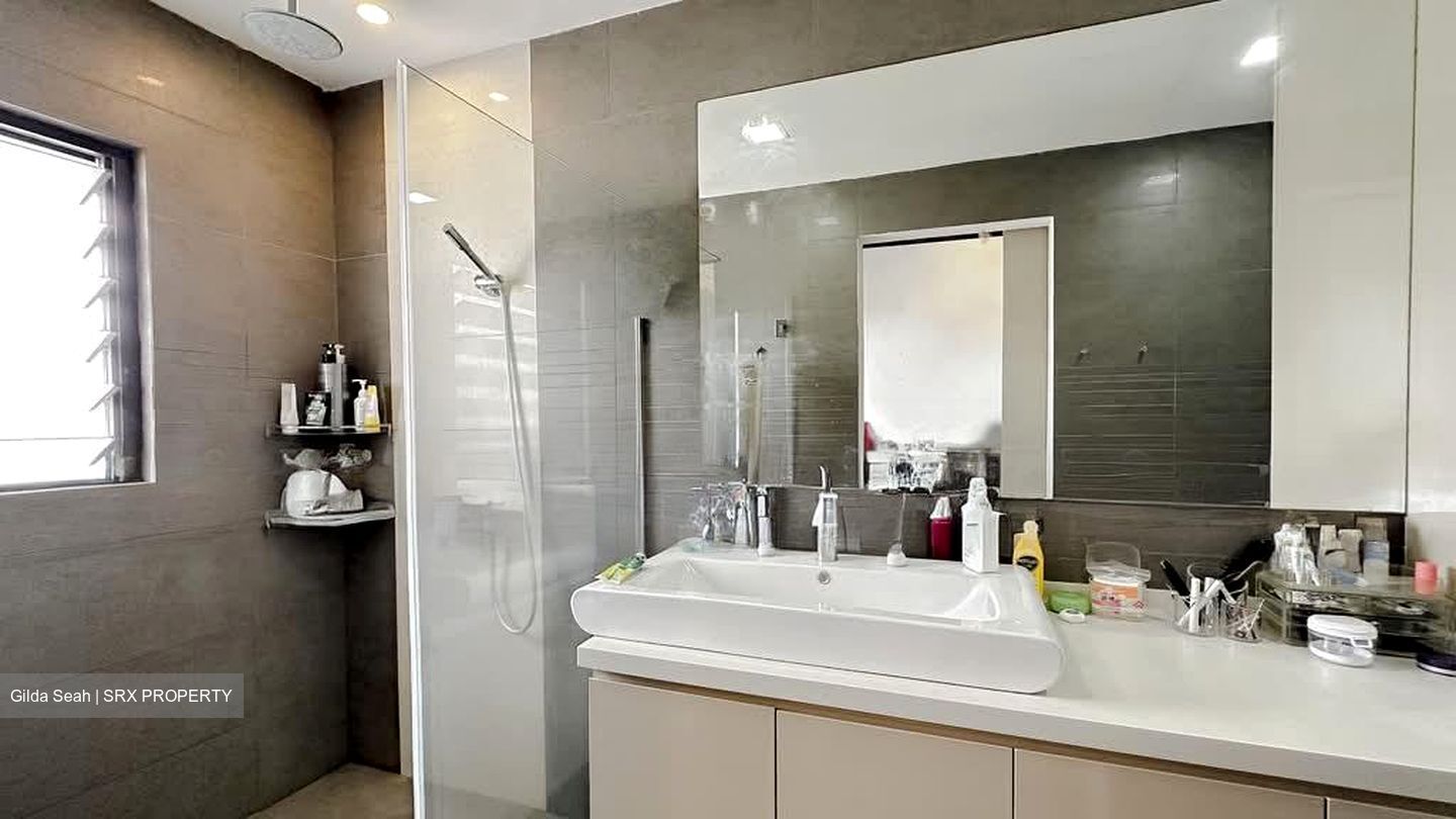 Cascadale (D16), Condominium #539393871